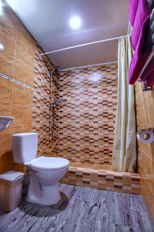 Hotel Fortuna Lviv Ngoại thất bức ảnh